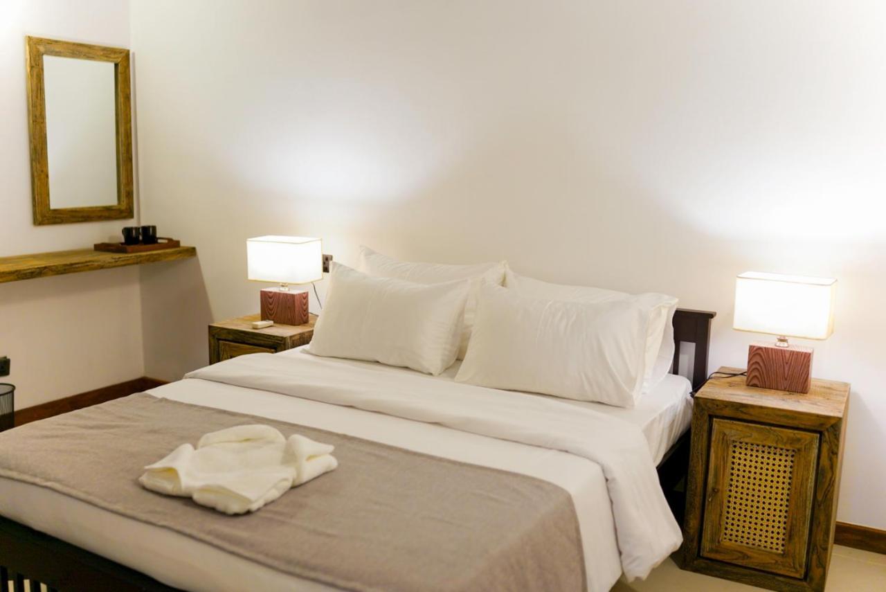 Chariot Square Hotel Kandy Room photo